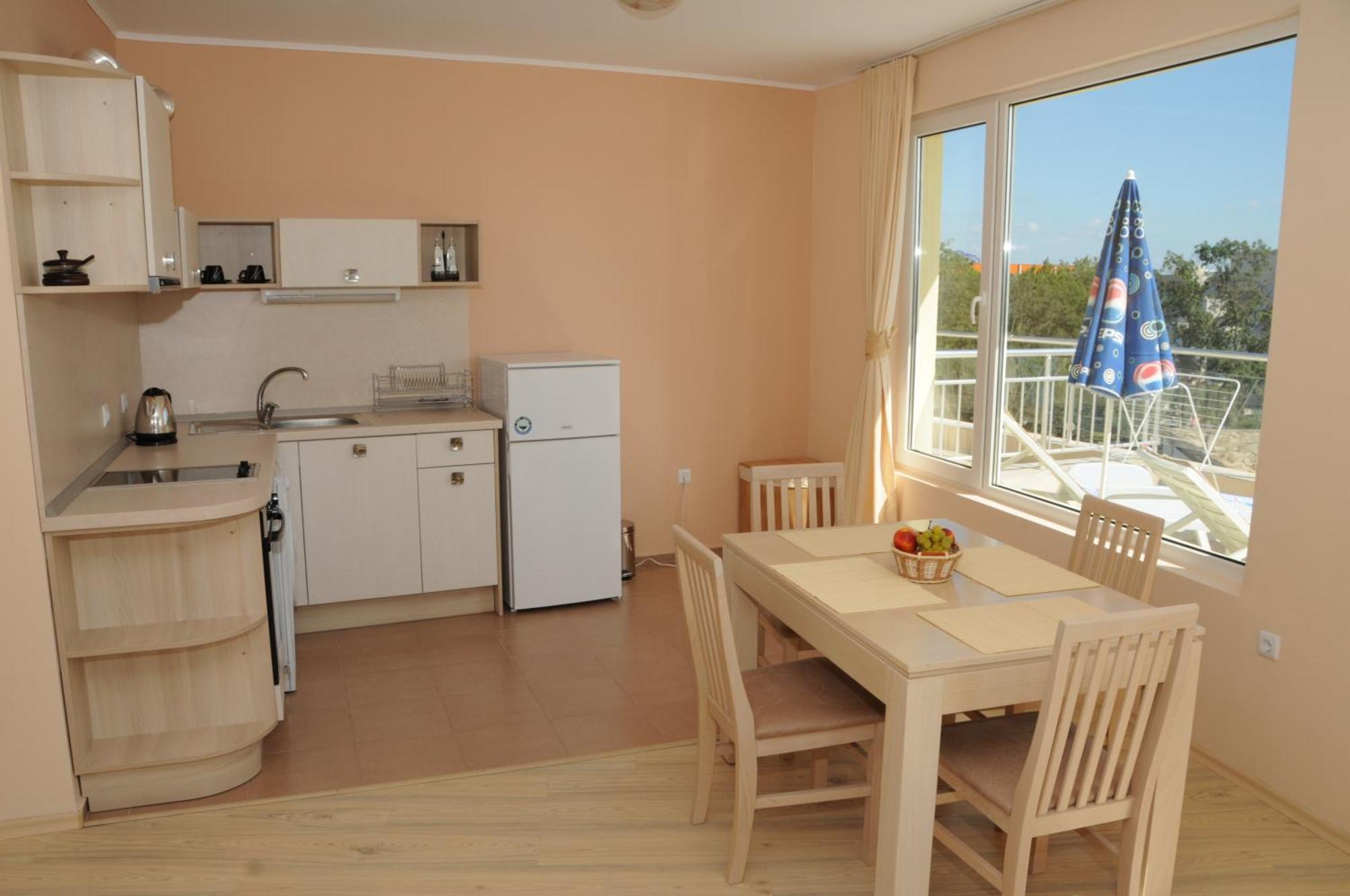 Yassen Holiday Village Slântsjev Brjag Eksteriør bilde