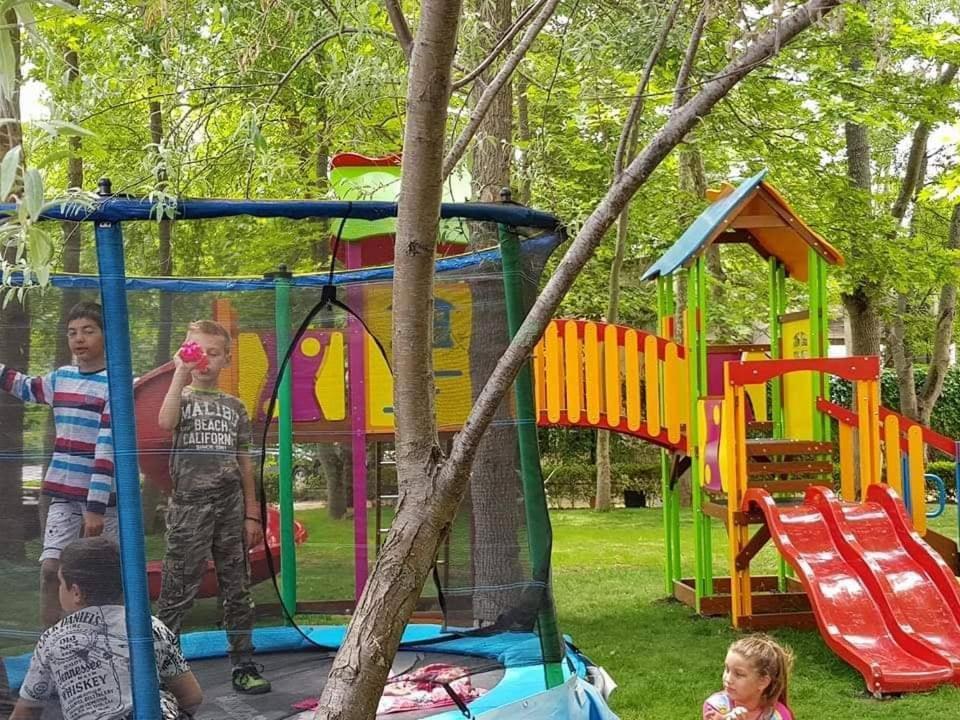 Yassen Holiday Village Slântsjev Brjag Eksteriør bilde